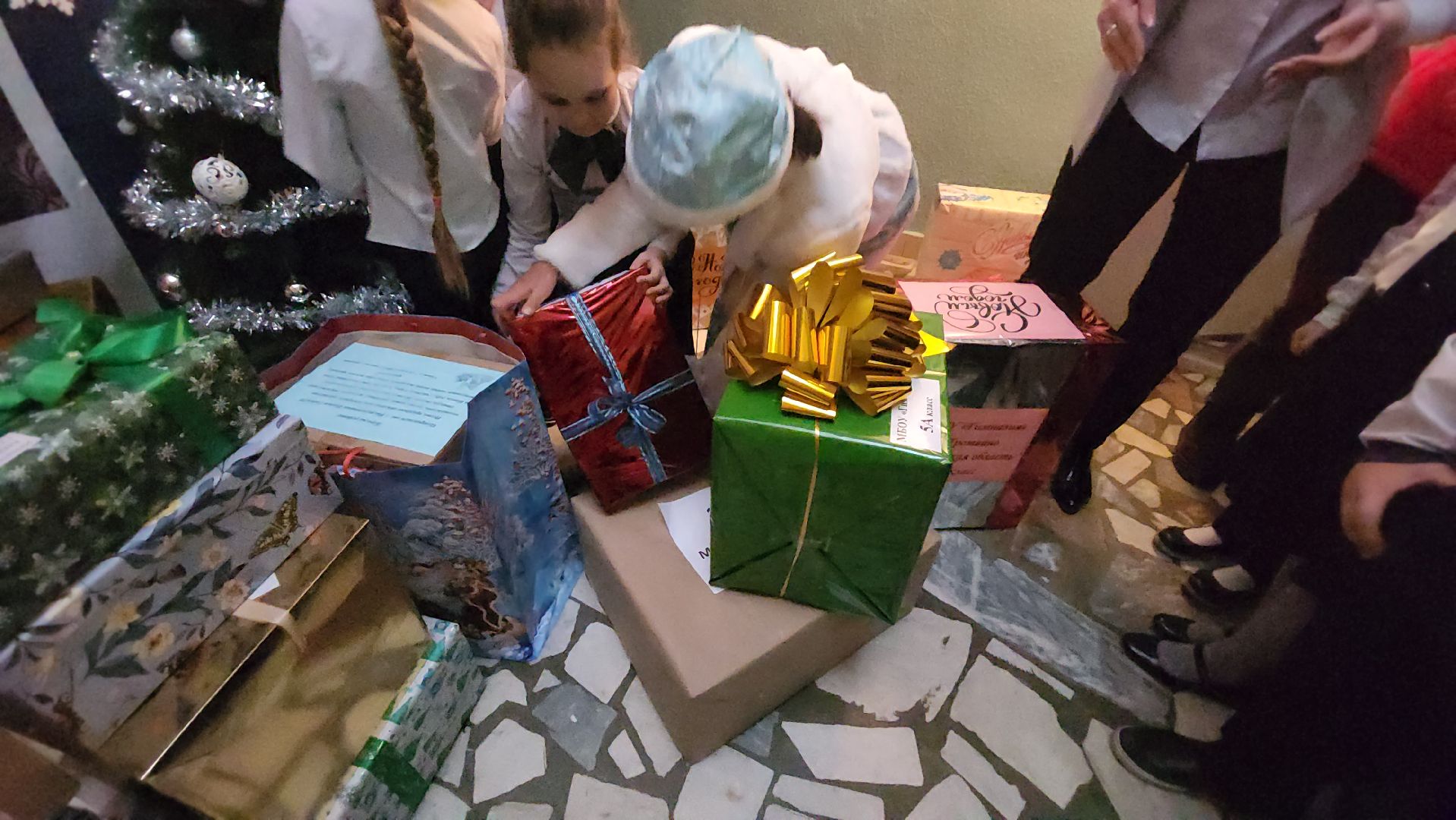 протвино, елочка добра, детям Луганска, благотворительность, новый год,