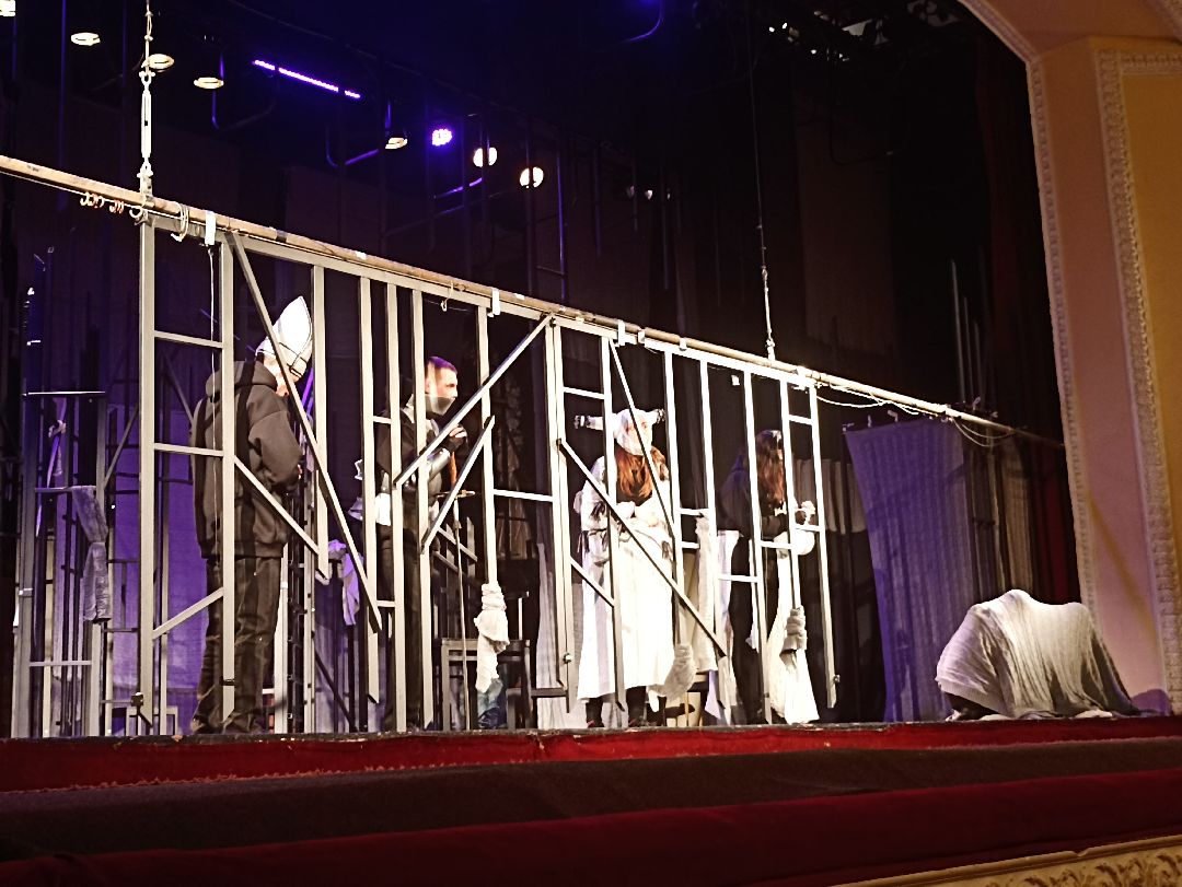 Серпухов, театр, премьера