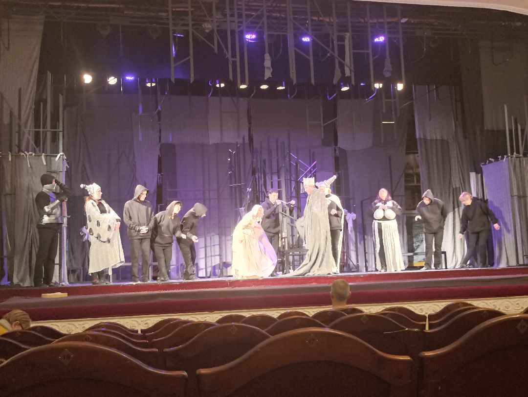 Серпухов, театр, премьера