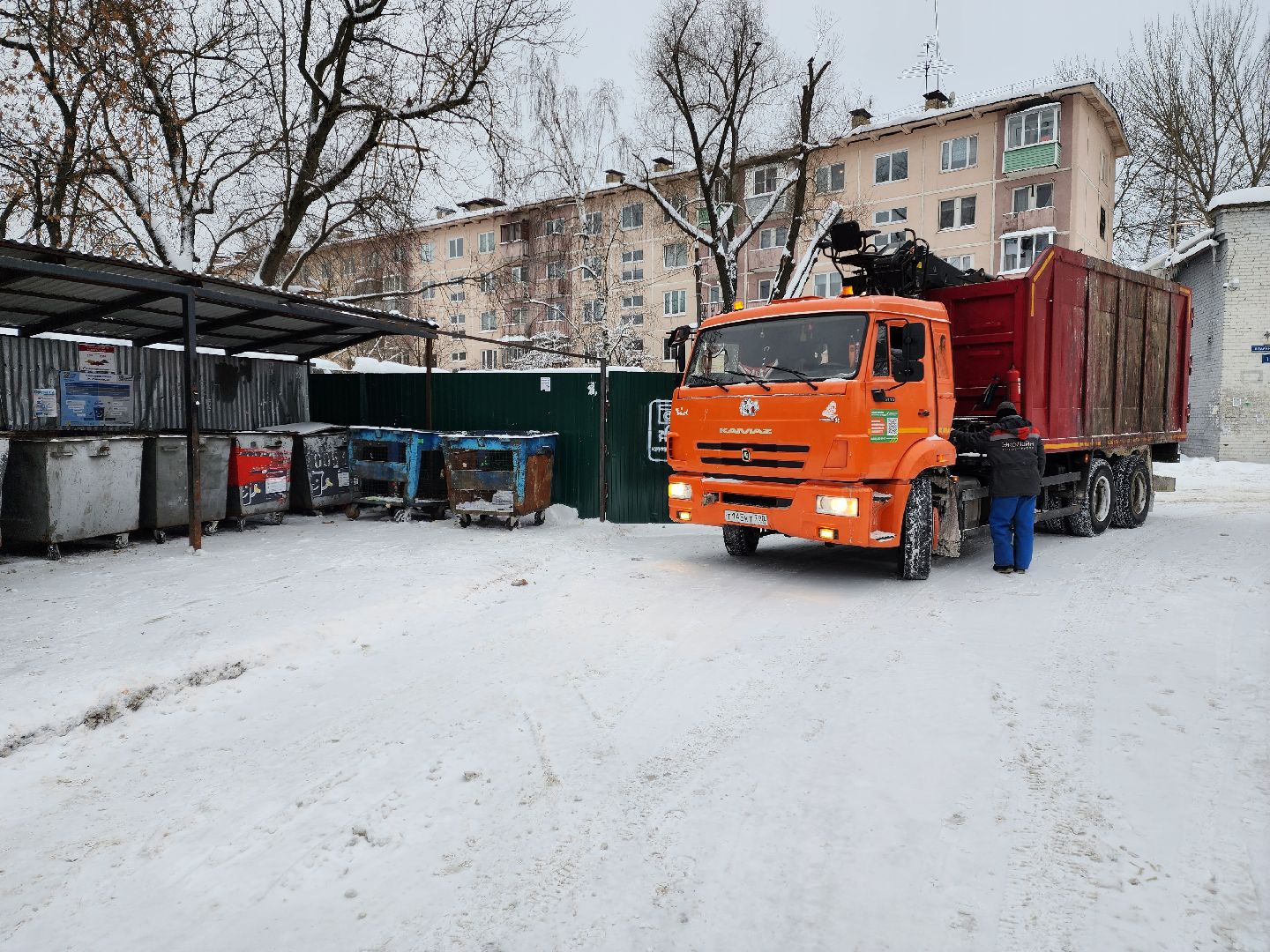 Раменское, жкх, контейнерная площадка на улице Леволинейной в поселке Быково,