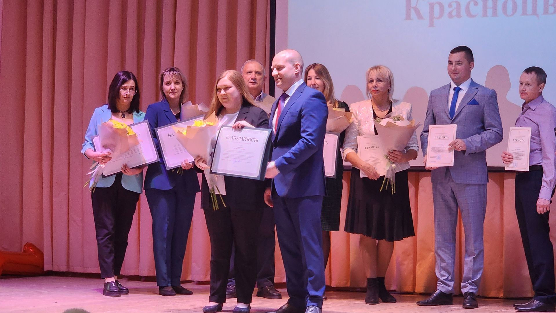 Подмосковье, Городской округ Пушкинский, Ивантеевка, образование, юбилей школы,