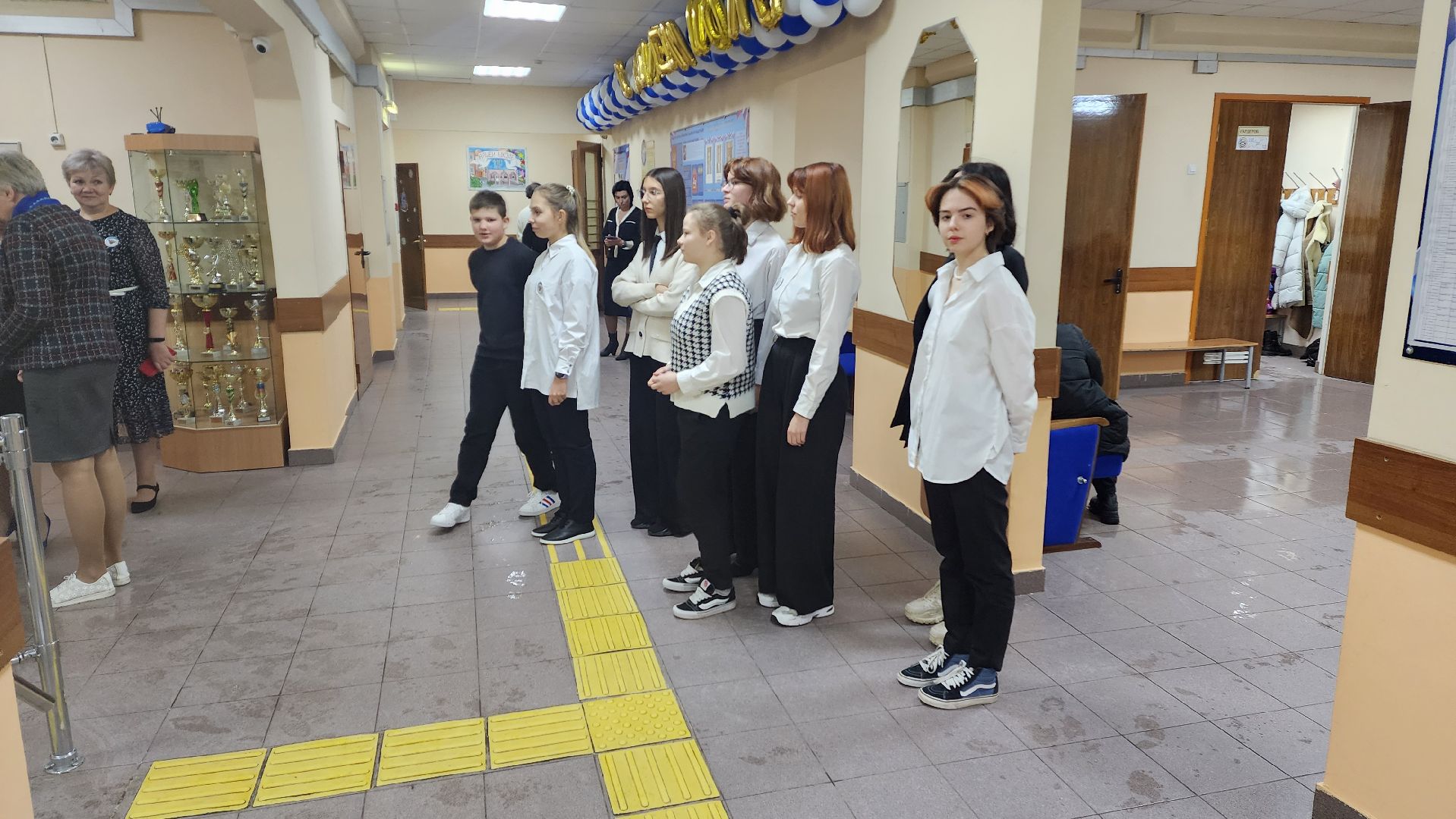 Подмосковье, Городской округ Пушкинский, Ивантеевка, образование, юбилей школы,