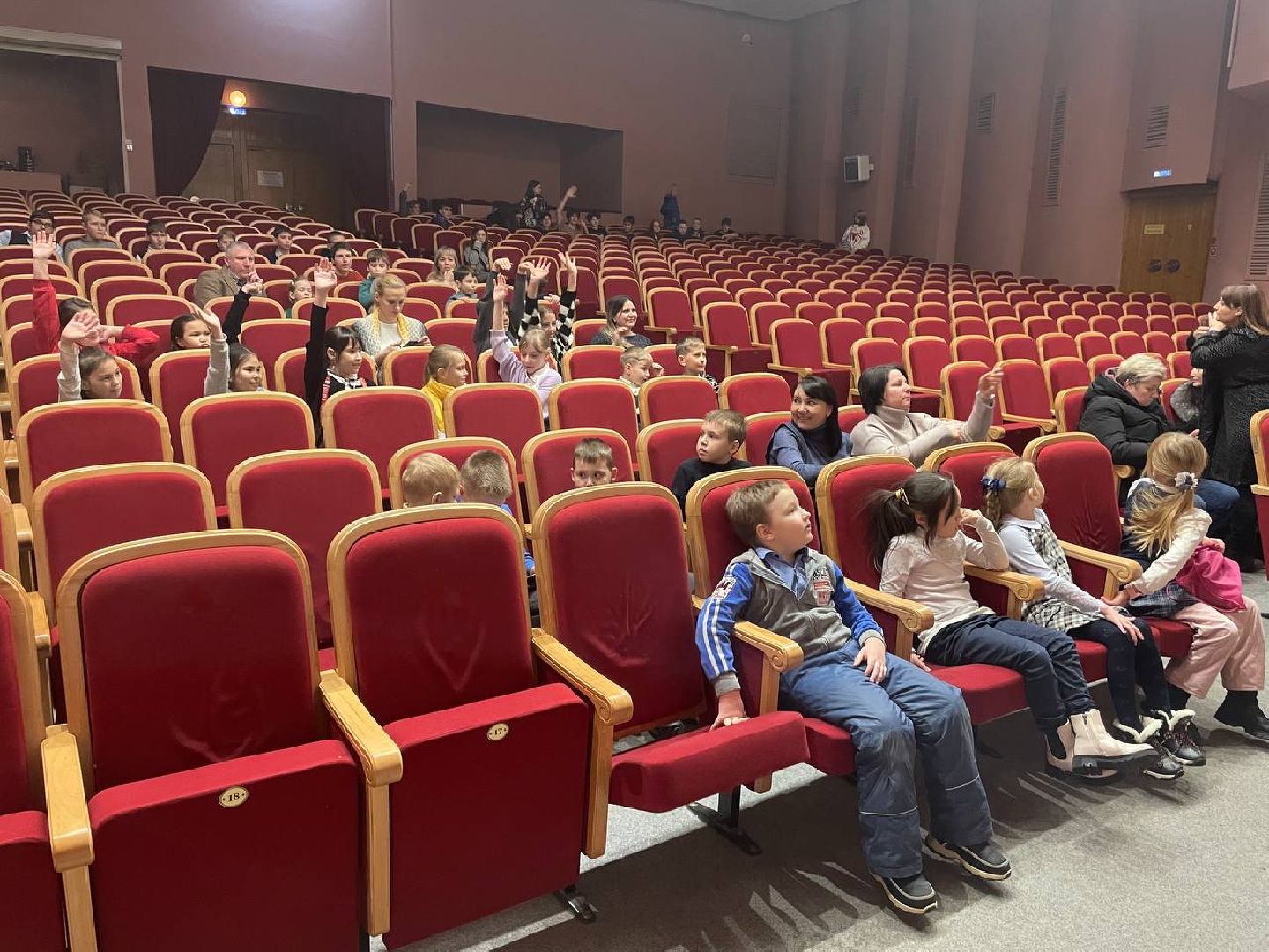 культура для школьников, кинопоказ, центр культуры Акрихин, Старая Купавна, Богородский городской округ,