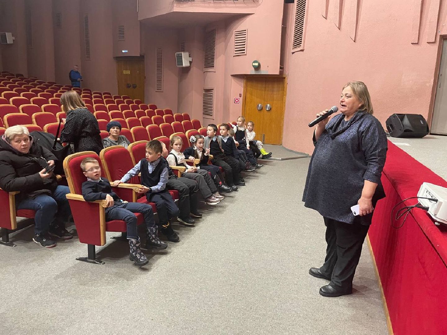 культура для школьников, кинопоказ, центр культуры Акрихин, Старая Купавна, Богородский городской округ,