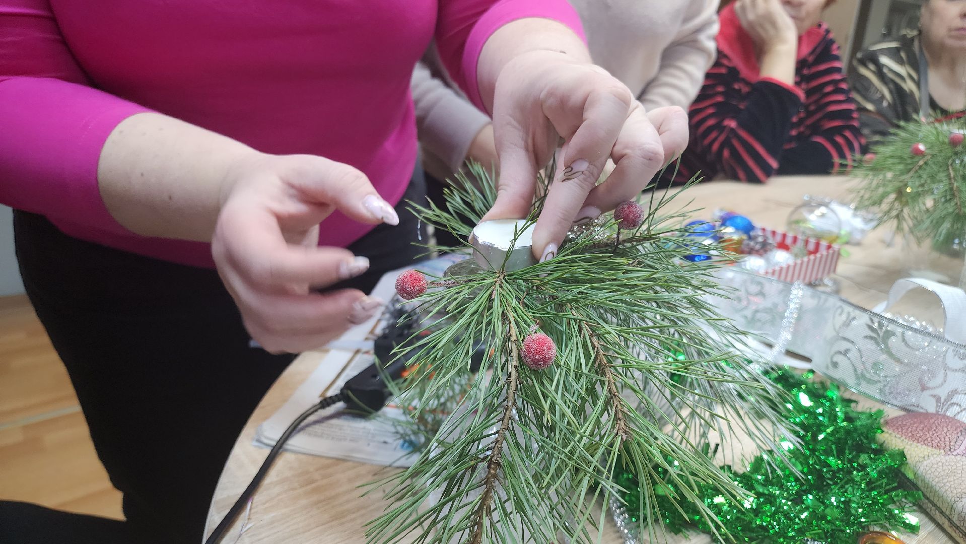 кашира, активное долголетие, новый год, мастер-класс, елочная игрушка, поделка, декор, зима в подмосковье,