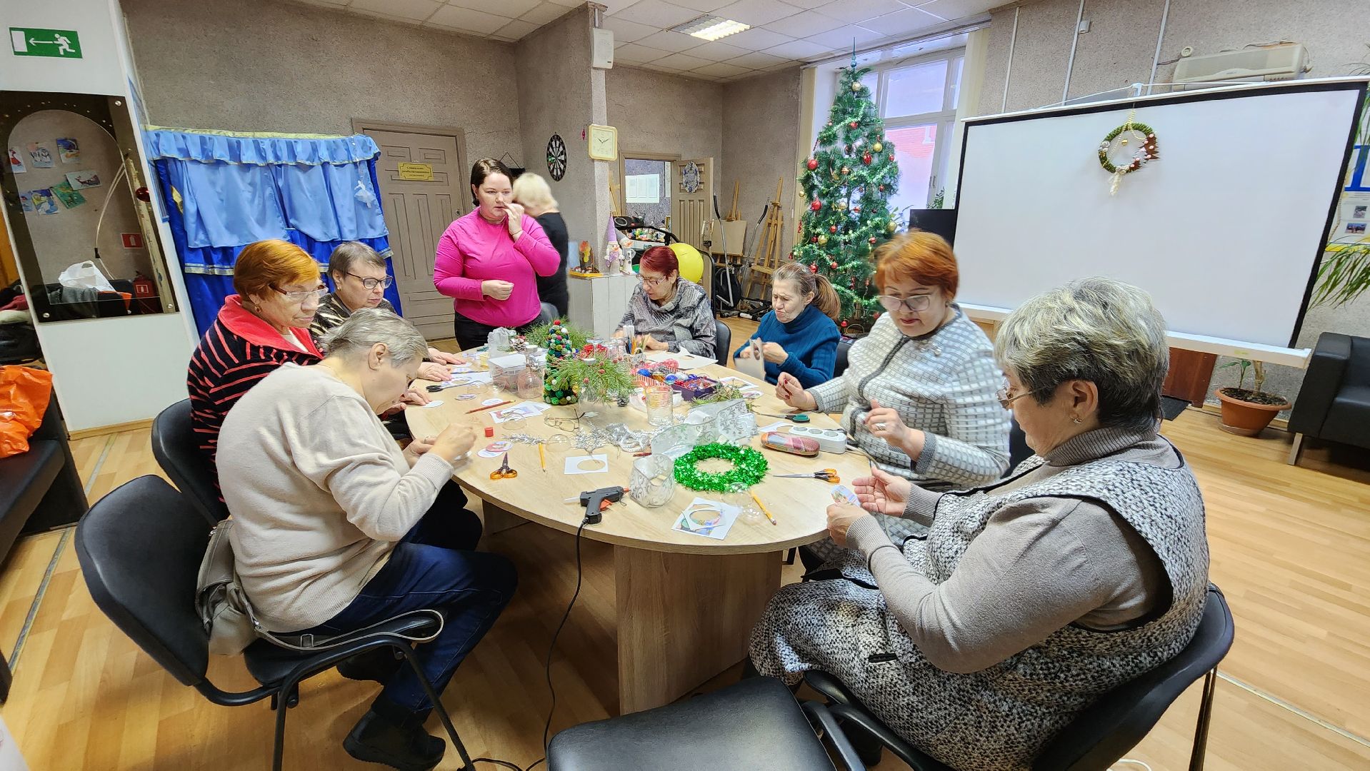 кашира, активное долголетие, новый год, мастер-класс, елочная игрушка, поделка, декор, зима в подмосковье,