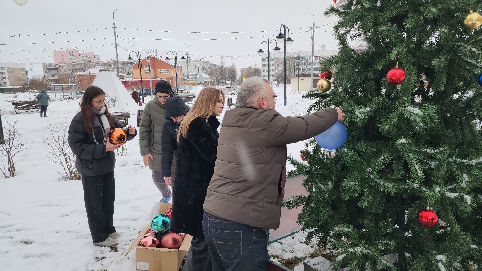 новый год, новогодняя елка, серпухов, ивановские дворики, народная елка,