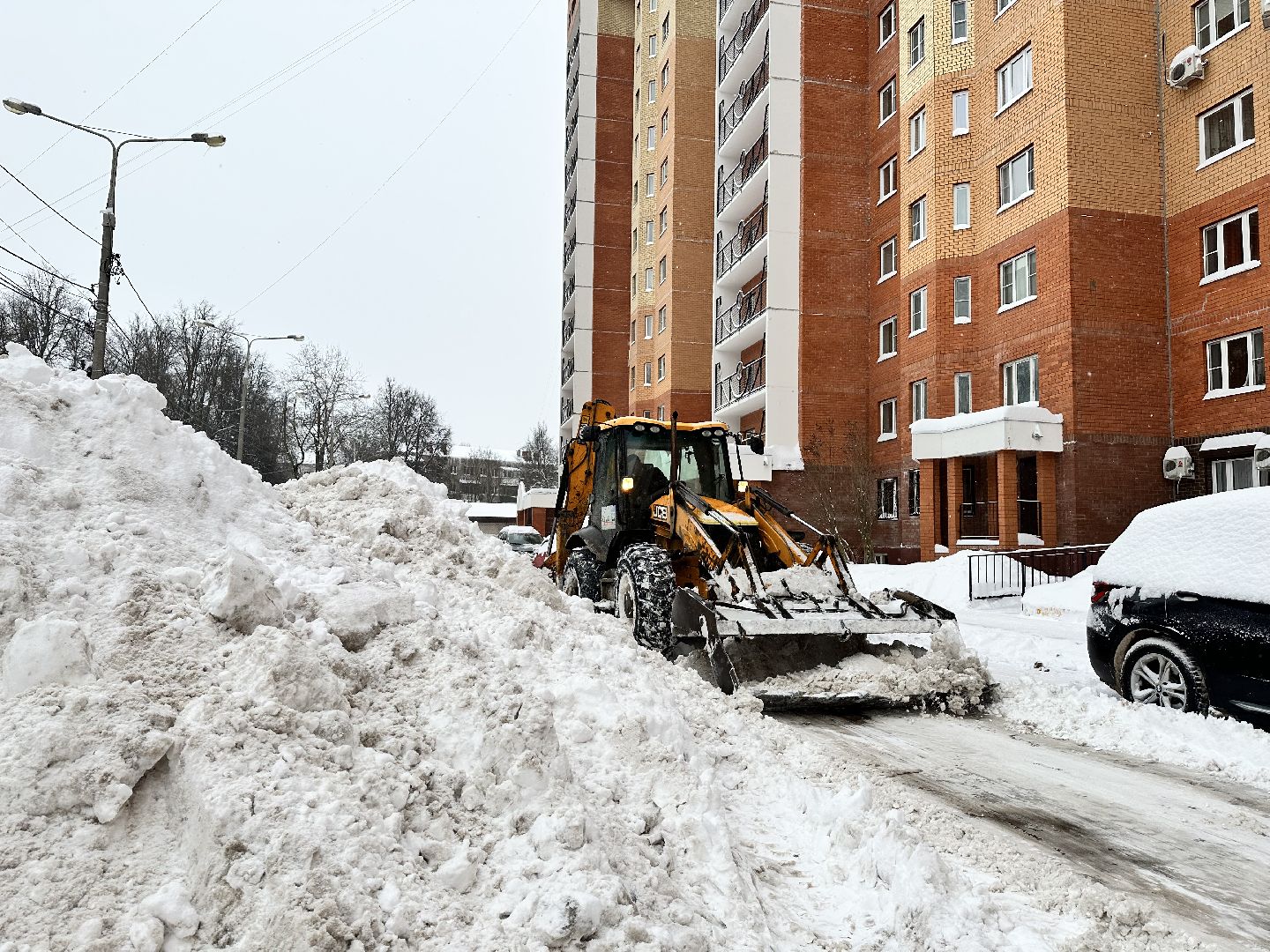 уборка дворов, уборка общественных территорий, снегоуборочная техника, наро-фоминск,