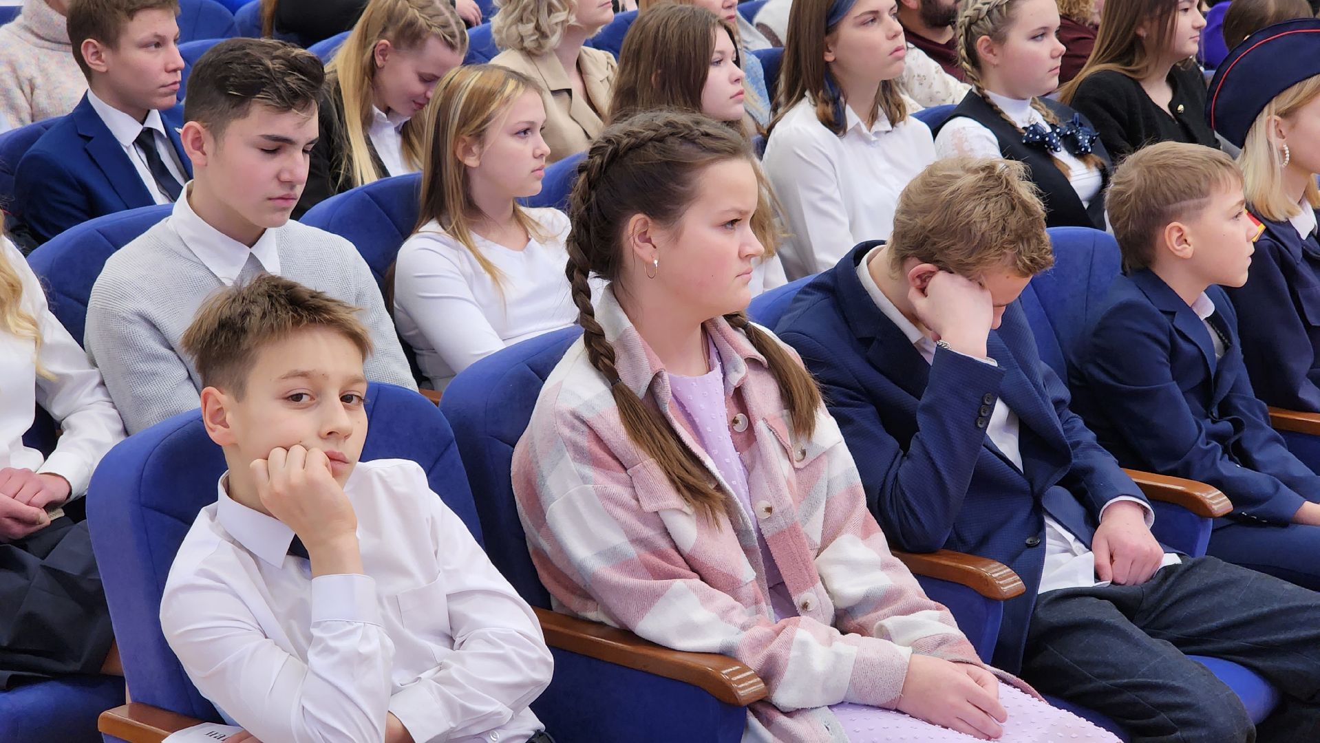 кашира, стипендия главы, одаренные дети, спортсмены, отличники, бокс, культура, школьники,