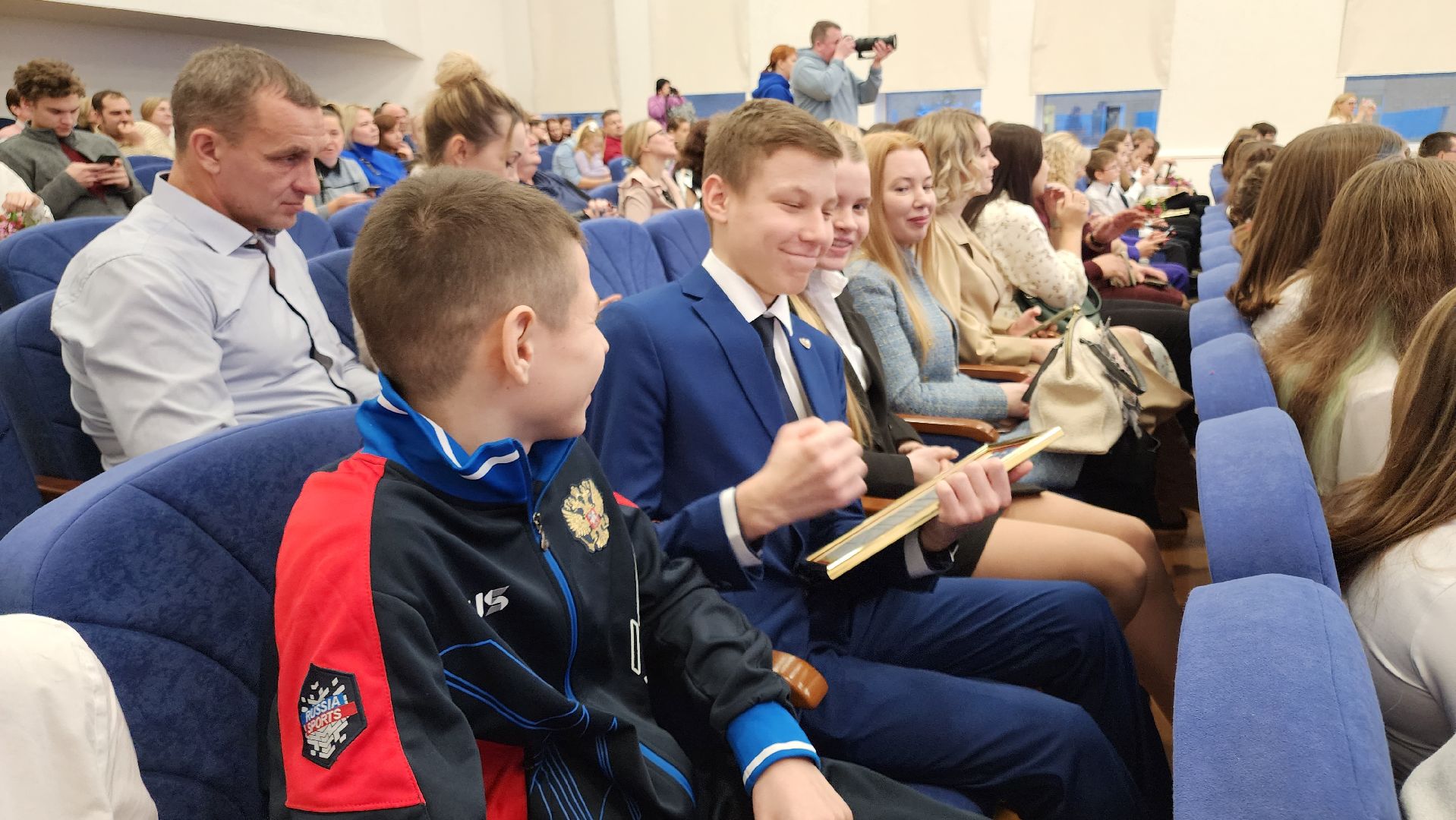 кашира, стипендия главы, одаренные дети, спортсмены, отличники, бокс, культура, школьники,