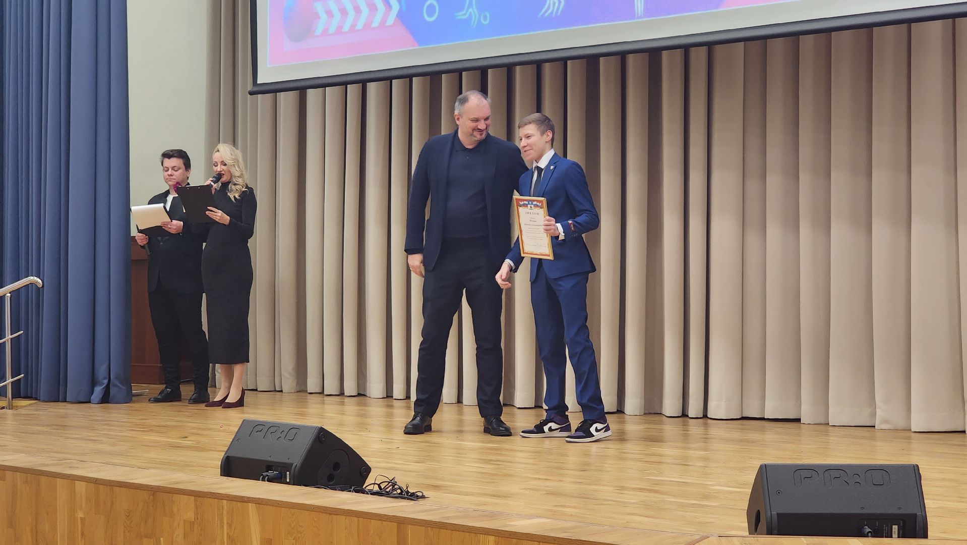 кашира, стипендия главы, одаренные дети, спортсмены, отличники, бокс, культура, школьники,