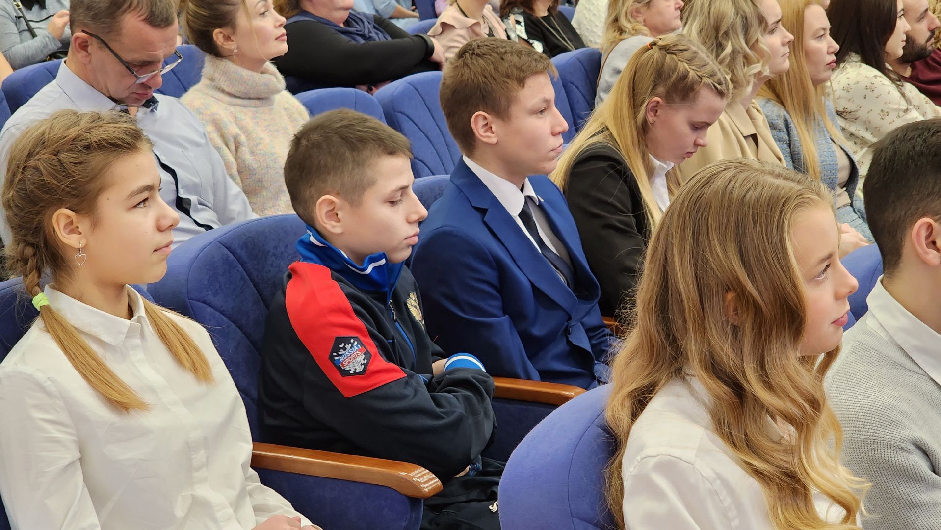 кашира, стипендия главы, одаренные дети, спортсмены, отличники, бокс, культура, школьники,