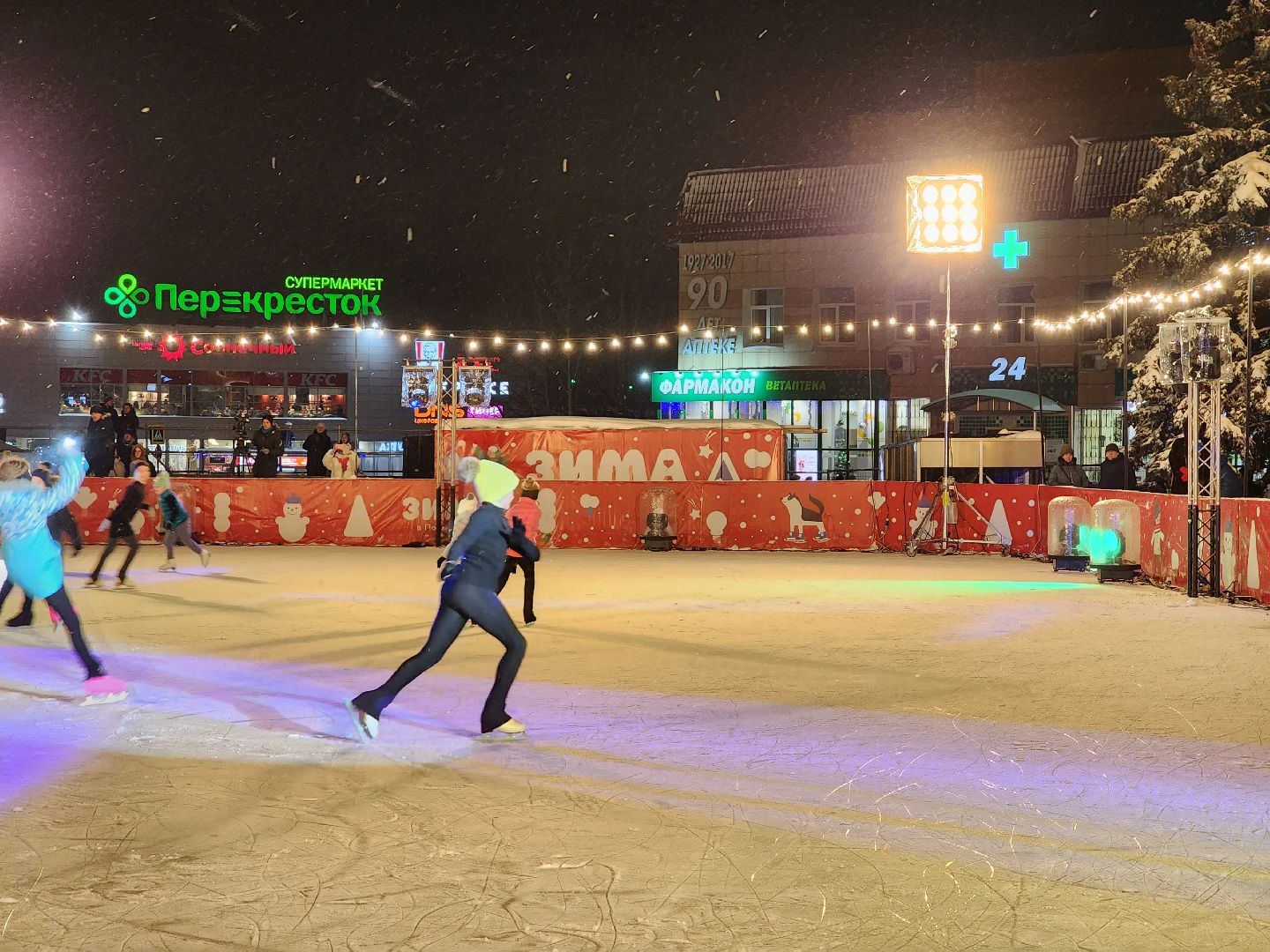 раменское, культура, открытие центрального катка в Раменском, ледовое шоу Ильи Авербуха,