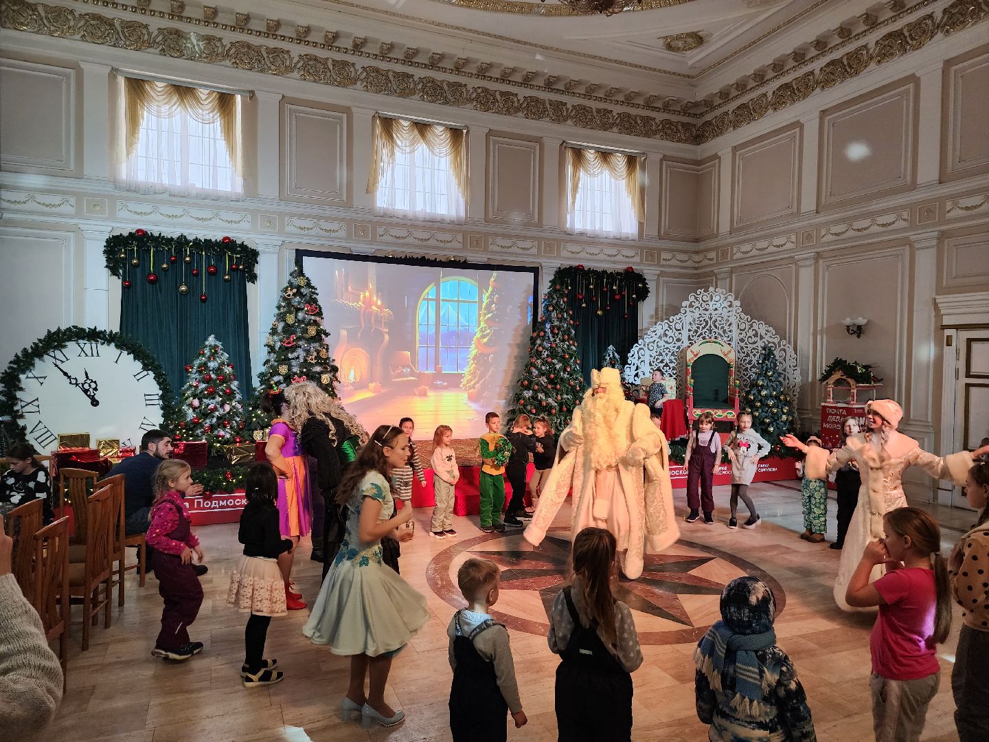 серпухов, подмосковье, резиденция деда мороза, зима в подмосковье, парк,