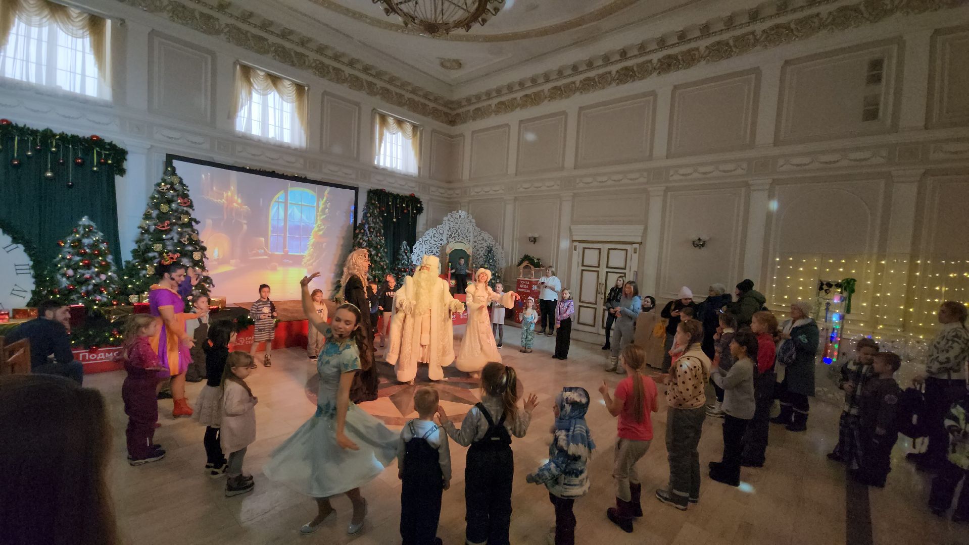 серпухов, подмосковье, резиденция деда мороза, зима в подмосковье, парк,