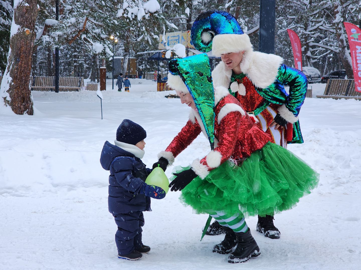 Лес, Парк, Лыжи, лыжная трасса, соревнования, зажжение елки,