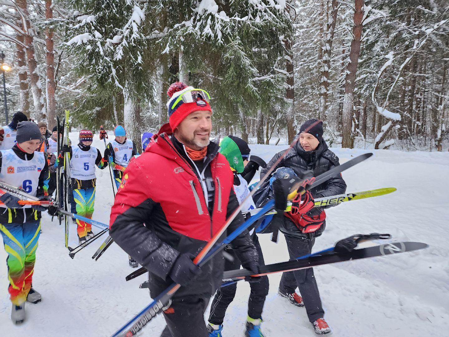 Лес, Парк, Лыжи, лыжная трасса, соревнования, зажжение елки,