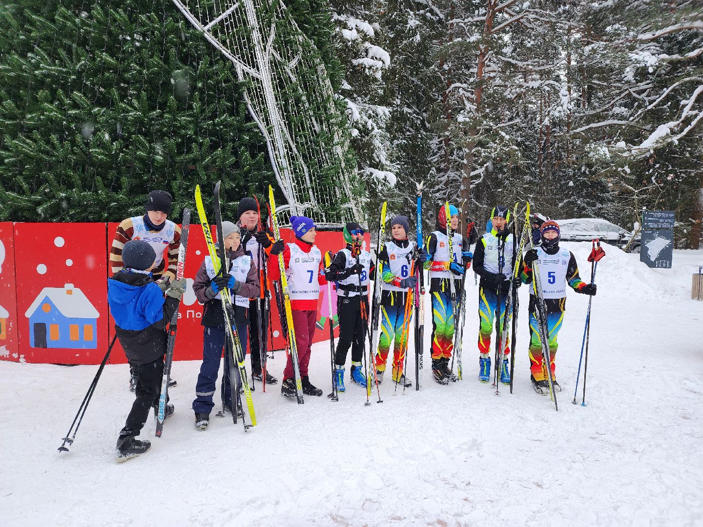 Лес, Парк, Лыжи, лыжная трасса, соревнования, зажжение елки,