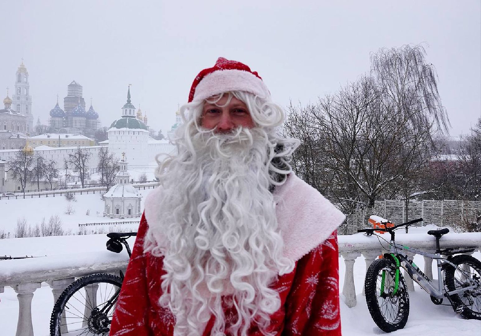 Сергиев Посад, Парад Дедом Морозов, Зима в Подмосковье, Праздник, Новый Год, Велопробег, Зимний велопробег, Праздничное настроение, Спорт, Здоровый образ жизни, Чудо,
