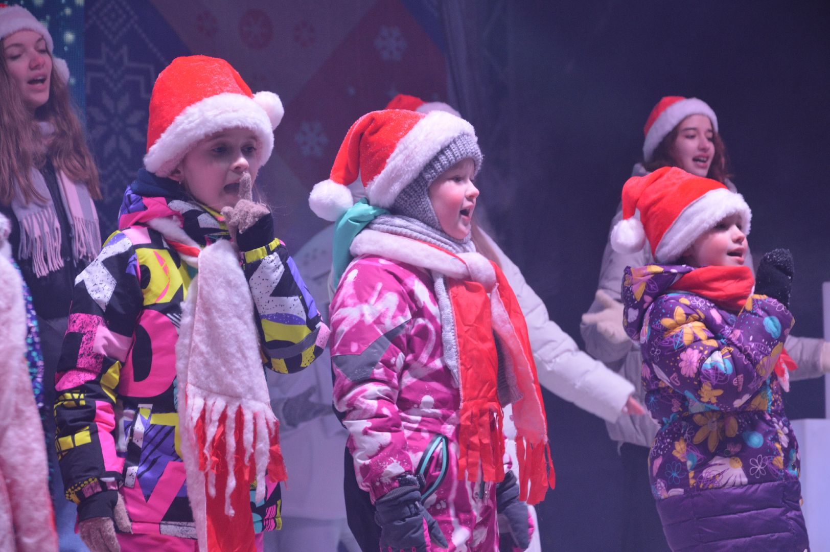 новый год 2024, шатура, елки, елка, церемония зажжения новогодней елки, рождество,