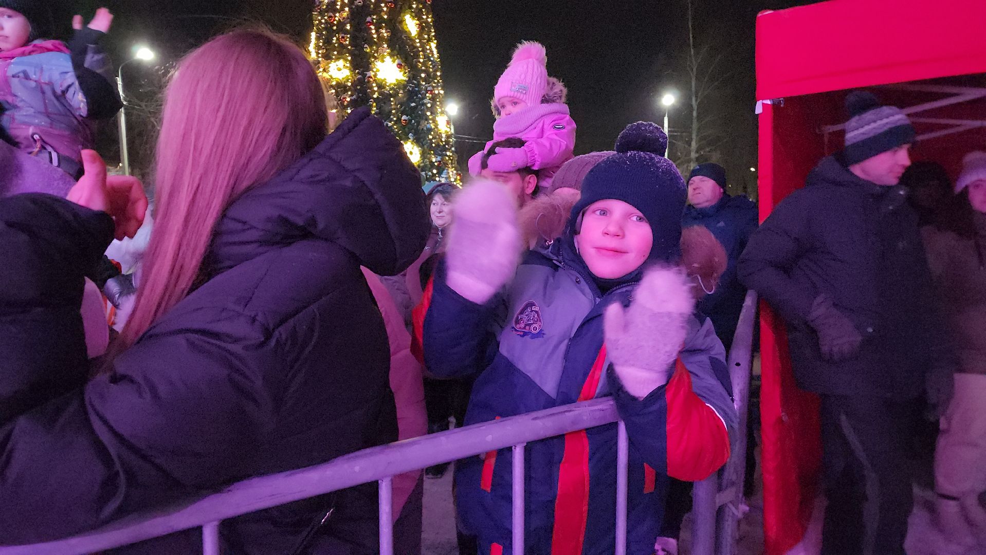 новый год 2024, шатура, елки, елка, церемония зажжения новогодней елки, рождество,