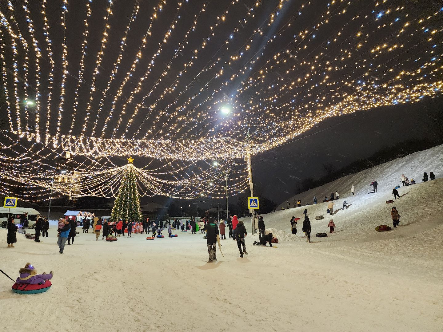Серпухов, Подмосковье, зима в подмосковье, соборная гора, зажжение огней,