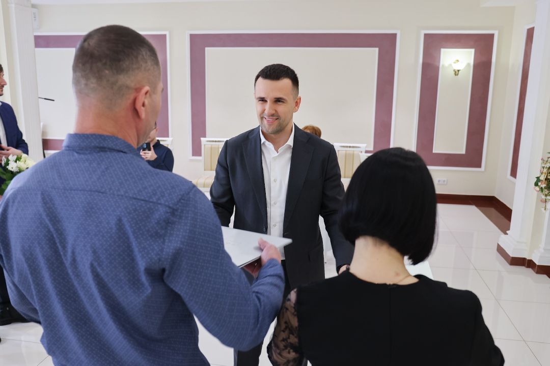 Реутов, свадьба, спецоперация, СВО, семья, ячейка общества, ЗАГС, любовь