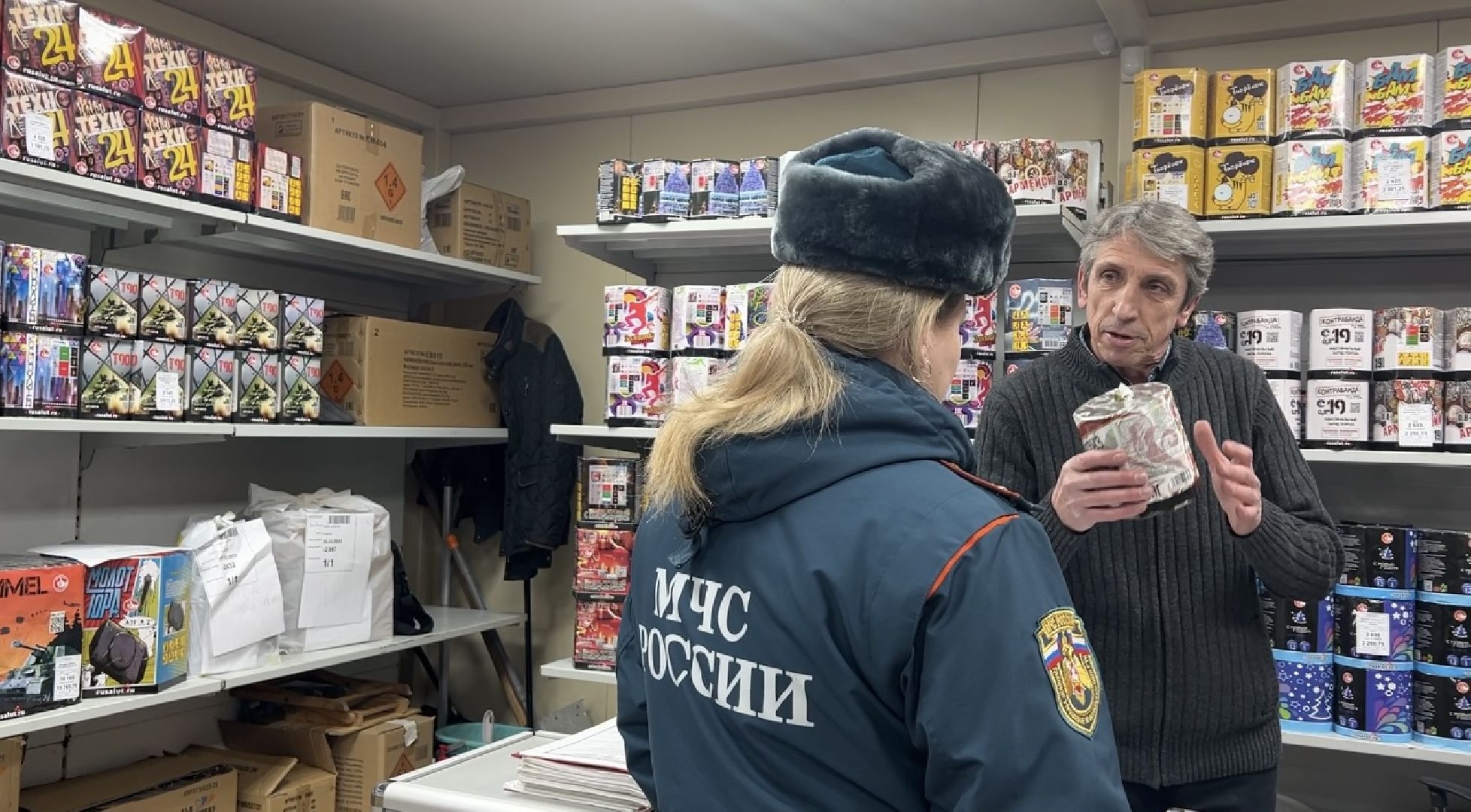 химки, общество, пожарная безопасность, новый год, пиротехника, салют,