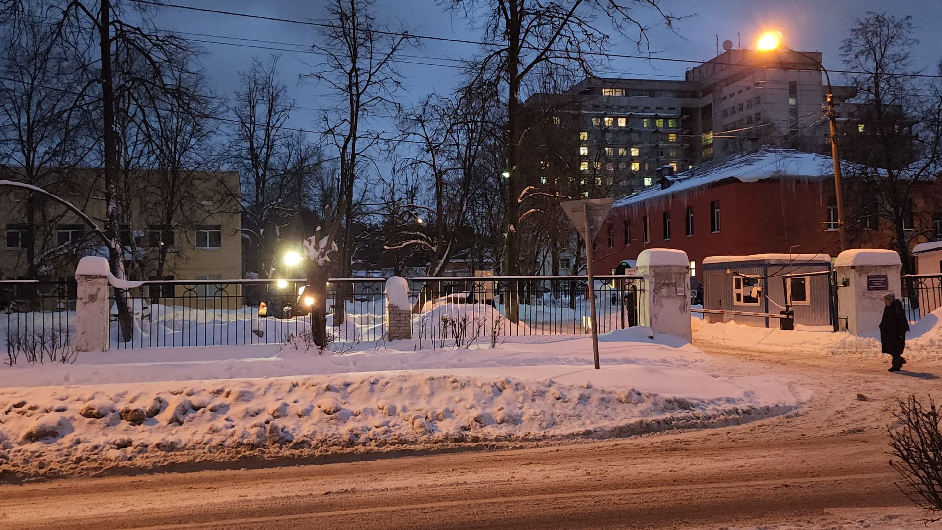 циклон ваня, снегопад, уборка, Аубакиров, Воробьев, губернатор,