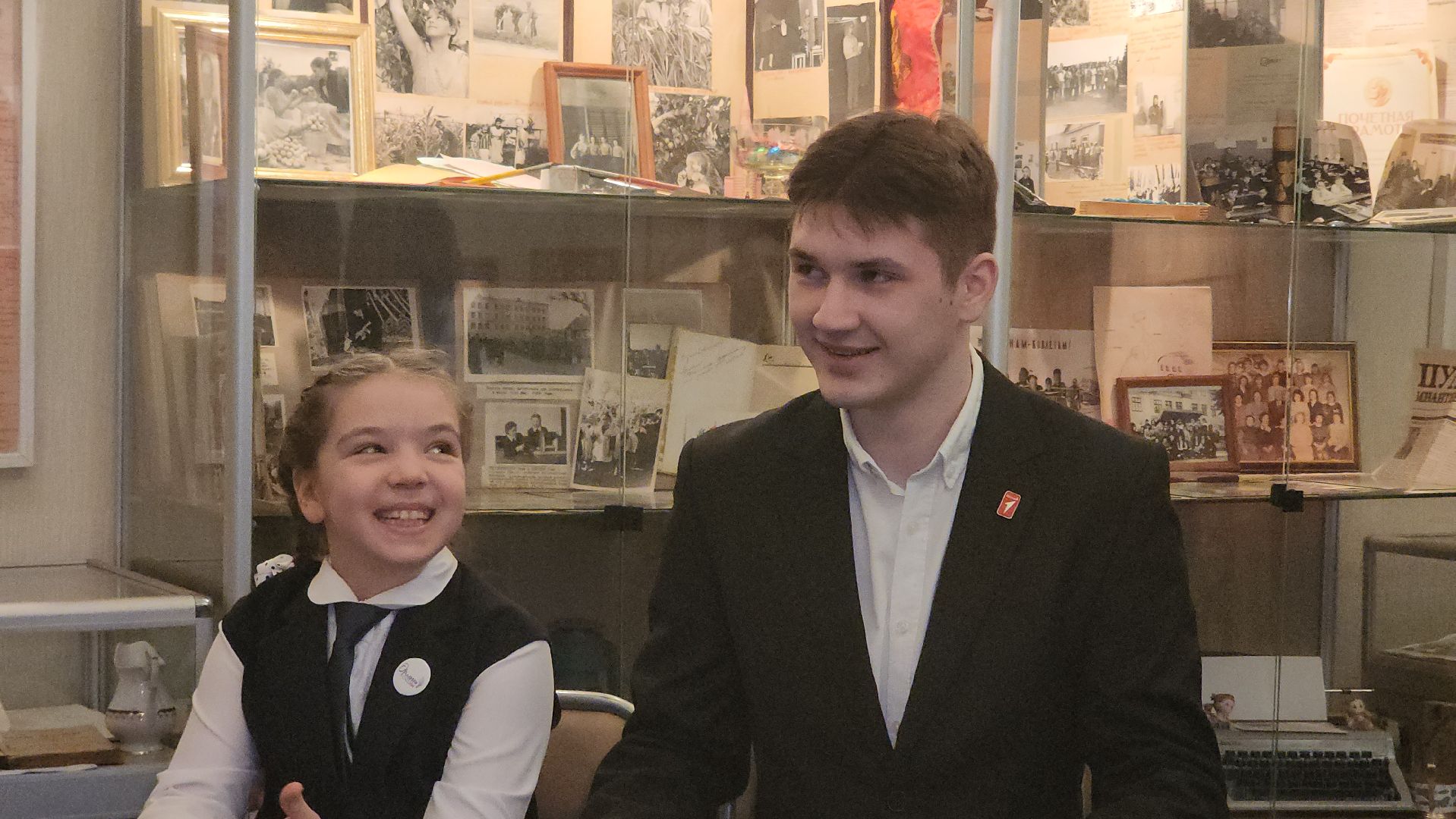 Городской округ Пушкинский, Ивантеевка, Парта Героя, Молодая Гвардия, Единая Россия, образование, Дети, Память,