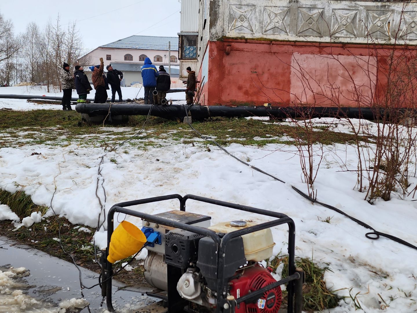 воскресенск, жкх, трубопровод, прорыв трубы, ремонт,