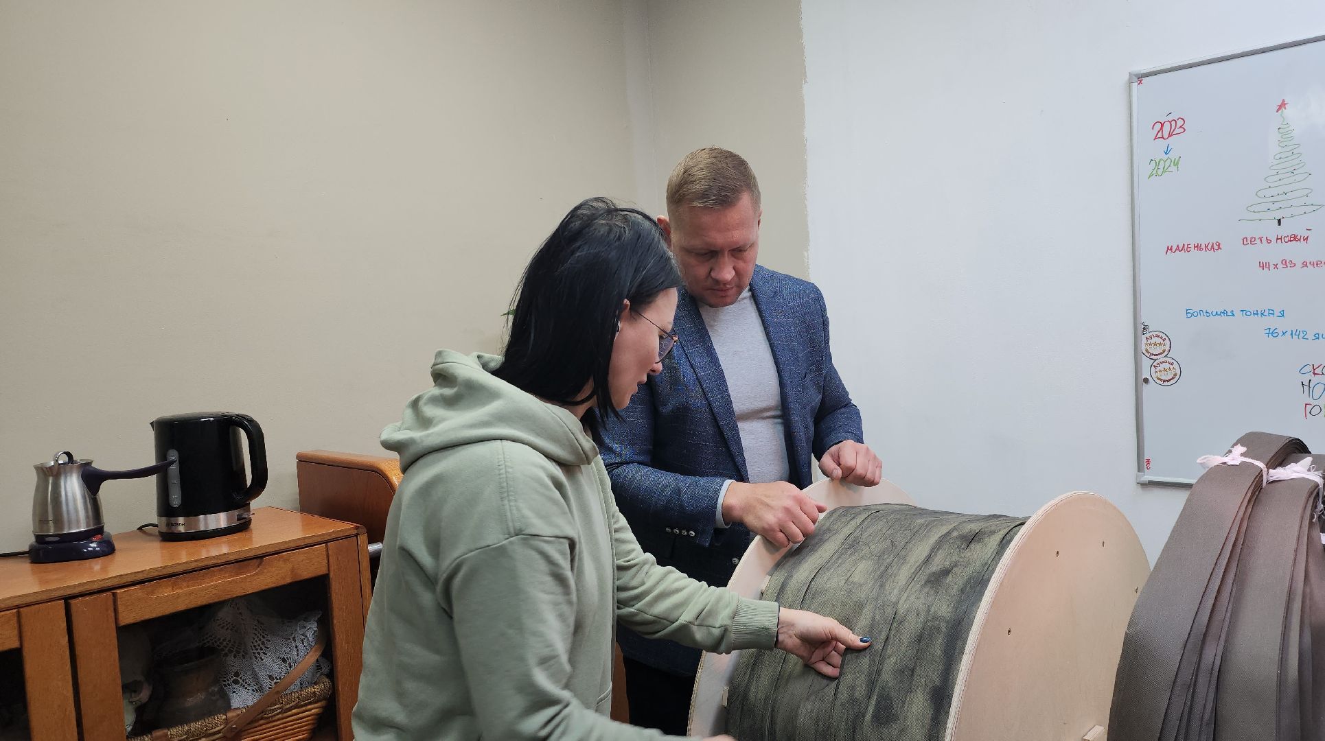 городской округ пушкинский, Волонтеры, помощь фронту, сво, Ивантеевка, плетение сетей, маскировочные сети,