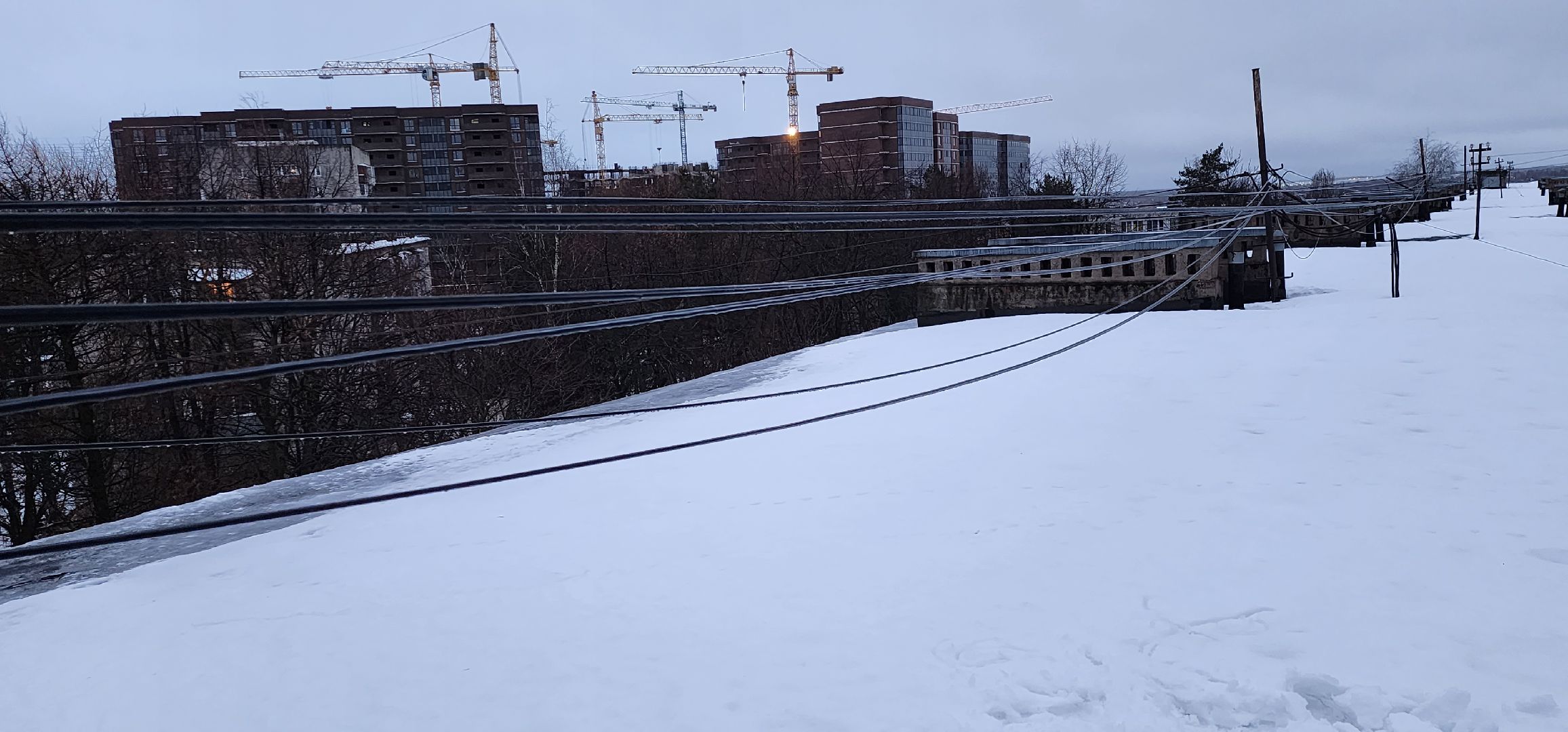 сосульки на крышах, протечка крыш, промышленные альпинисты, Домодедово Жилсервис,