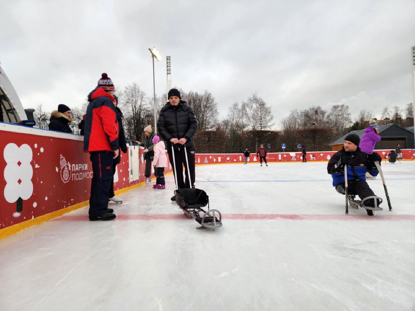 мытищи, следж-хоккей, Социальный проект, социальный проект Каток доступный для всех, дети с овз, инвалиды, Алексей Савлуков, зима в подмосковье,