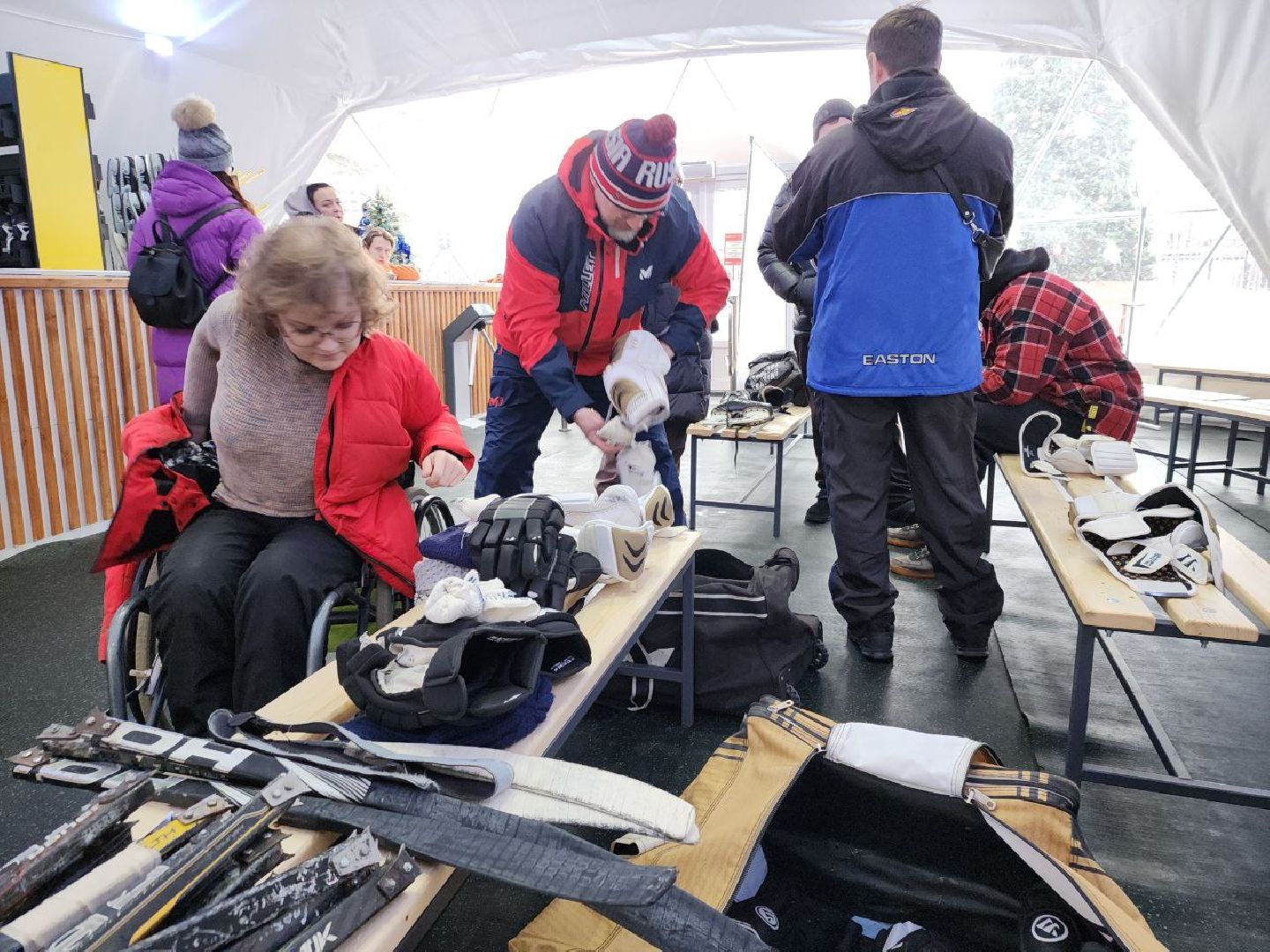 мытищи, следж-хоккей, Социальный проект, социальный проект Каток доступный для всех, дети с овз, инвалиды, Алексей Савлуков, зима в подмосковье,