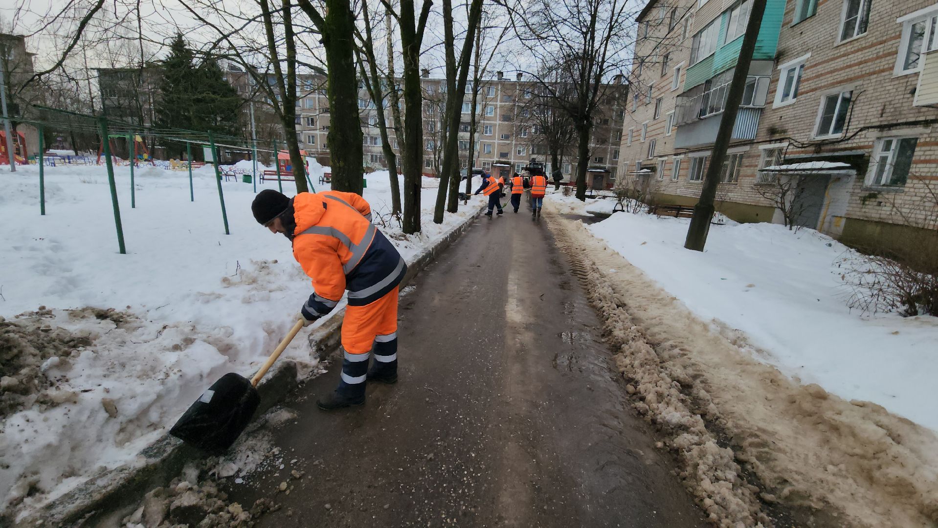 коммунальная техника, коммунальные служба, снегопад ваня, руза, рузский городской округ, московская область, подмосковье,