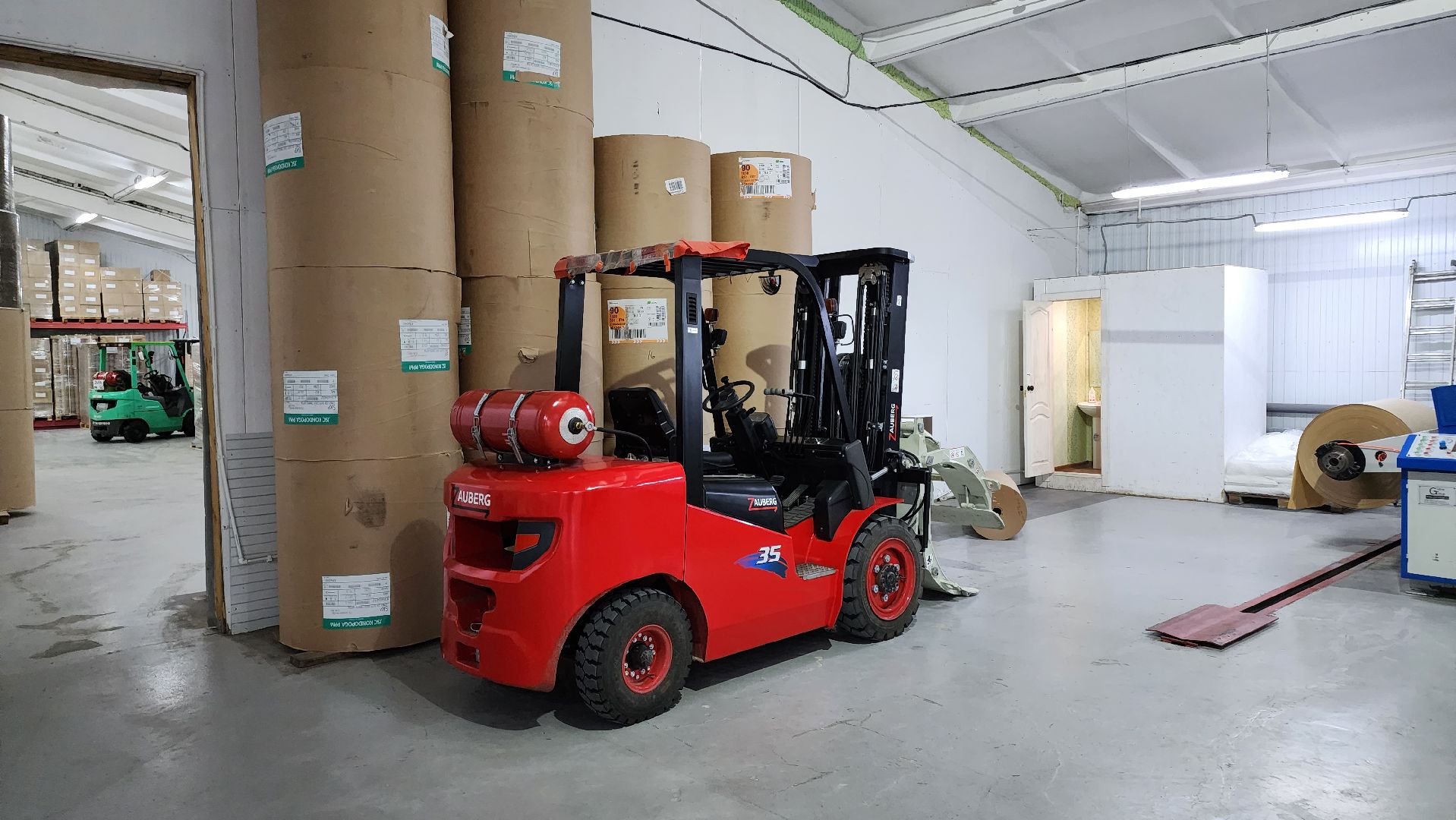 кашира, каширский завод бумажных изделий, кзби, гофробумага, гофроупаковка, кондитерские изделия, импортозамещение, новая линия,