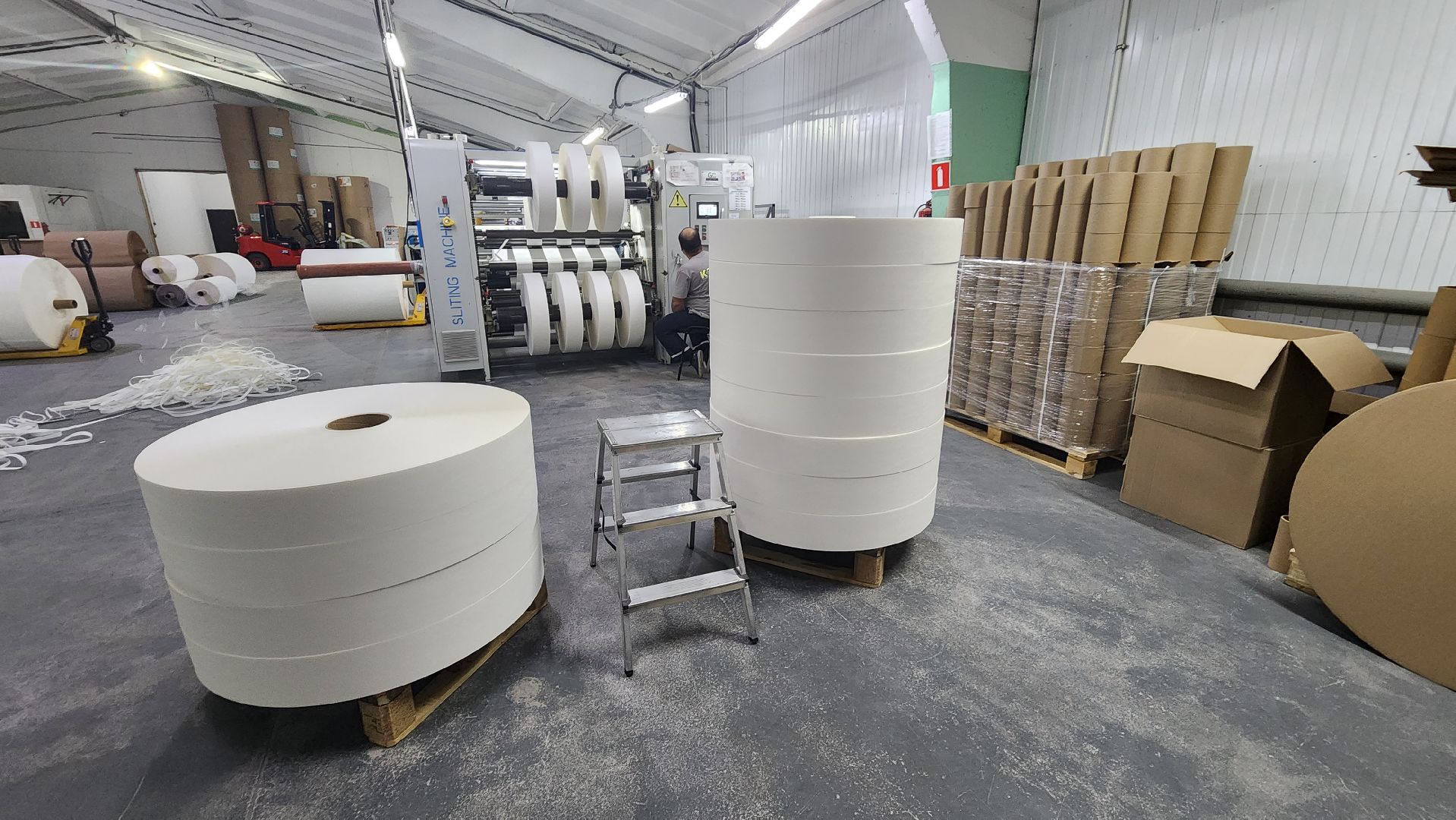 кашира, каширский завод бумажных изделий, кзби, гофробумага, гофроупаковка, кондитерские изделия, импортозамещение, новая линия,