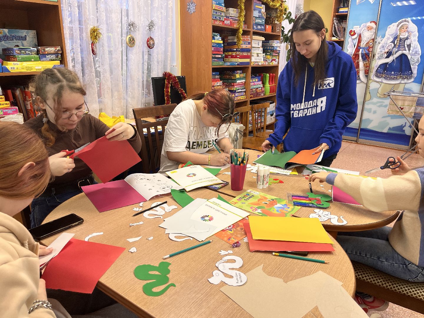 шаховская, символ нового года, поделки, молодая гвардия,