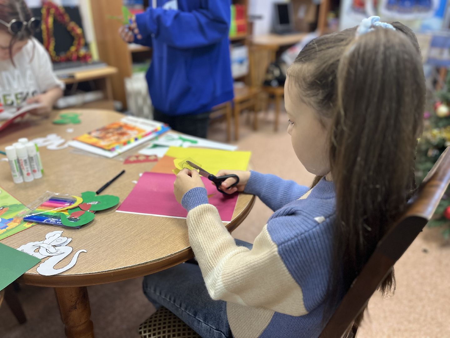 шаховская, символ нового года, поделки, молодая гвардия,