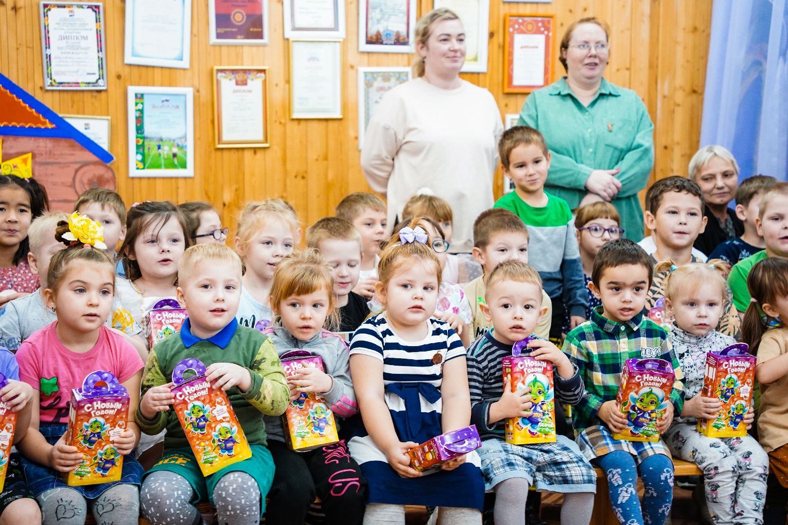 Рошаль, Большая Шатура, новый год, подарки главы, Рождество,