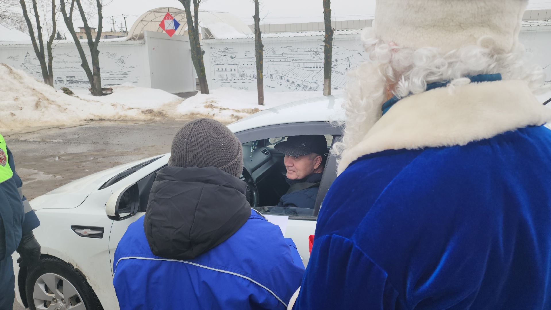 кашира, гаи, новогодняя акция, юид, безопасность дорожного движения, письмо водителю, мандарины,
