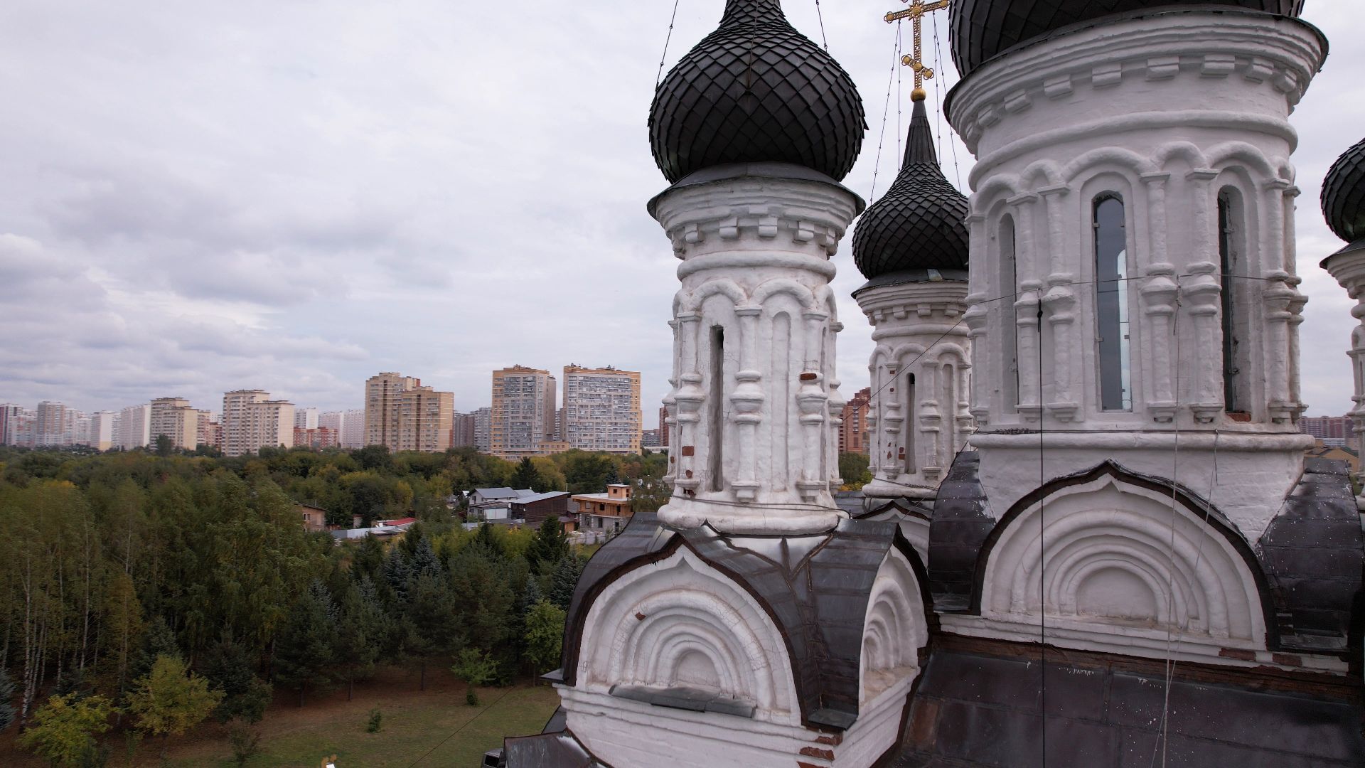 видео с коптера, храм,