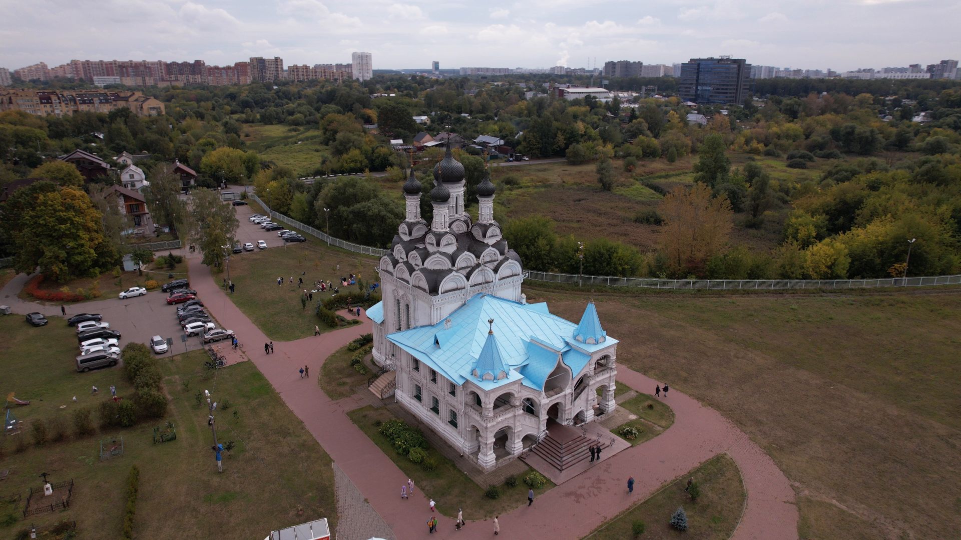 видео с коптера, храм,