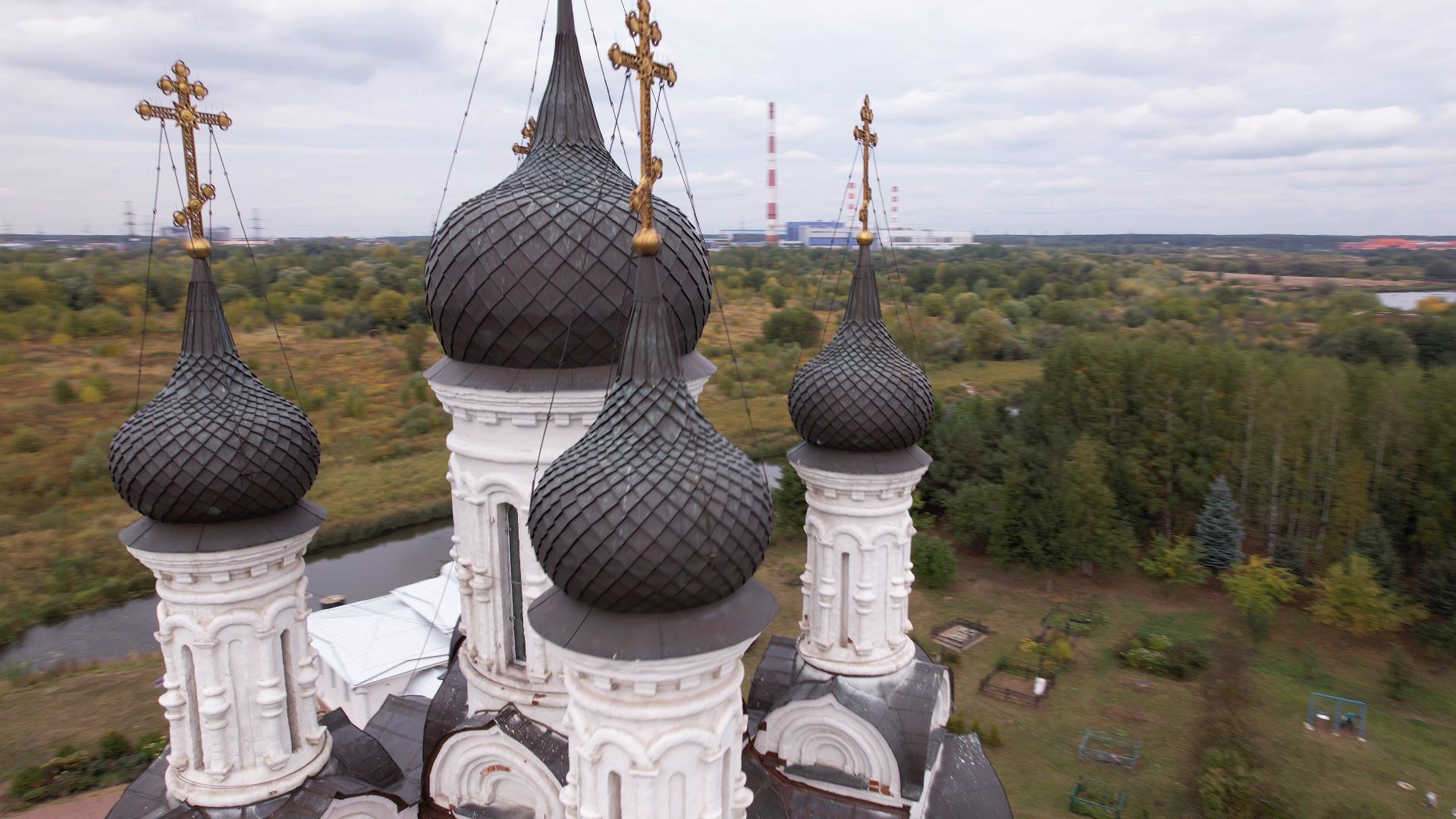 видео с коптера, храм,