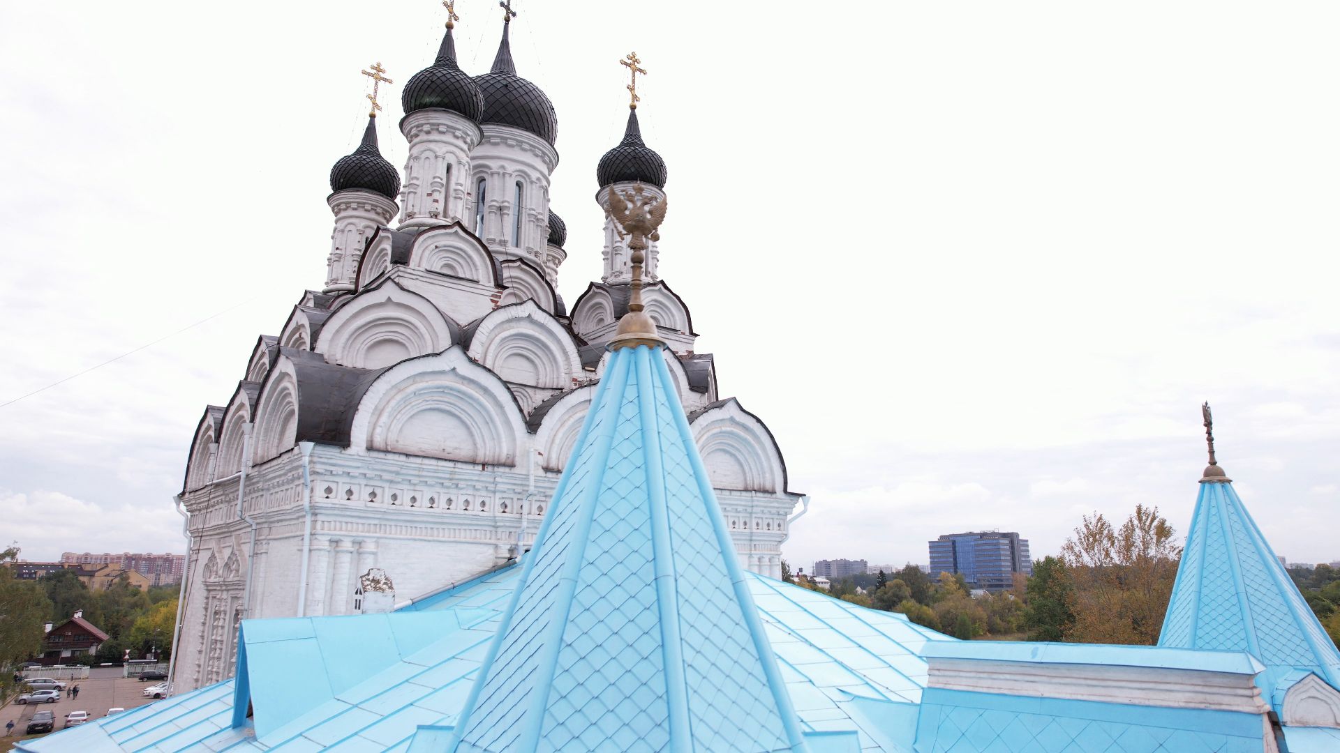 видео с коптера, храм,