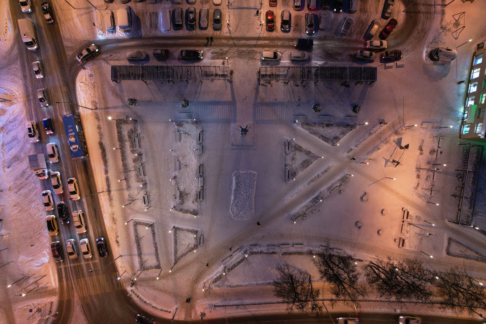 видео с коптера, сквер, новый год,