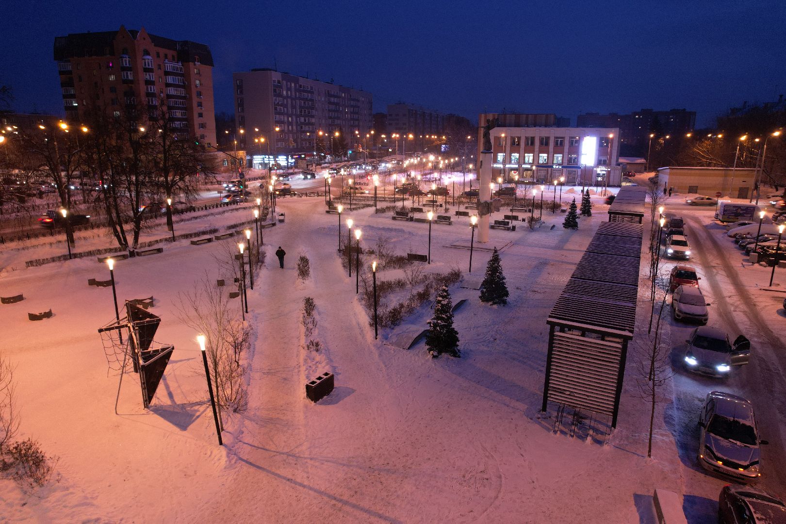 видео с коптера, сквер, новый год,
