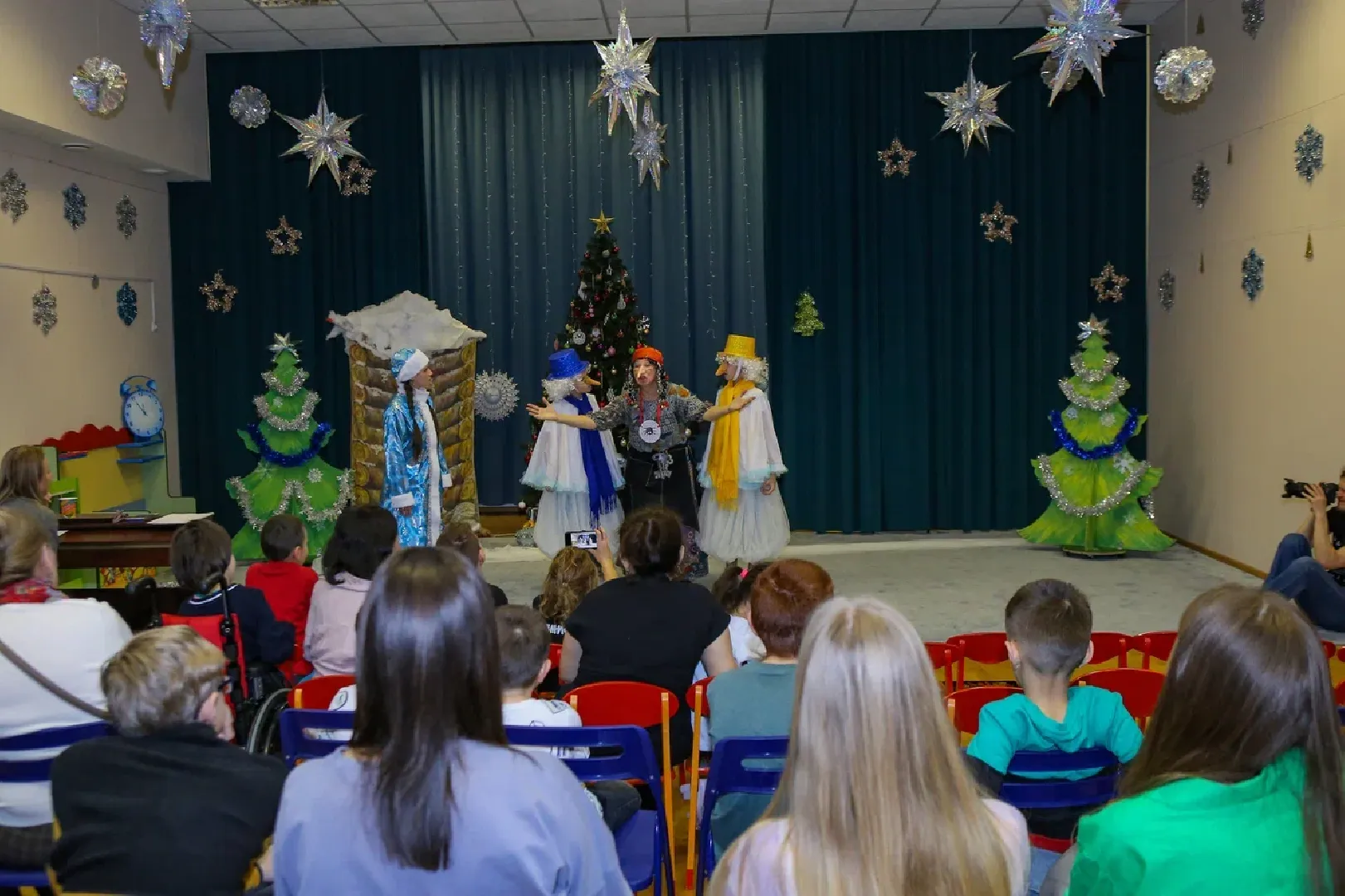 химки, культура, новый год, спектакль, дети с овз,