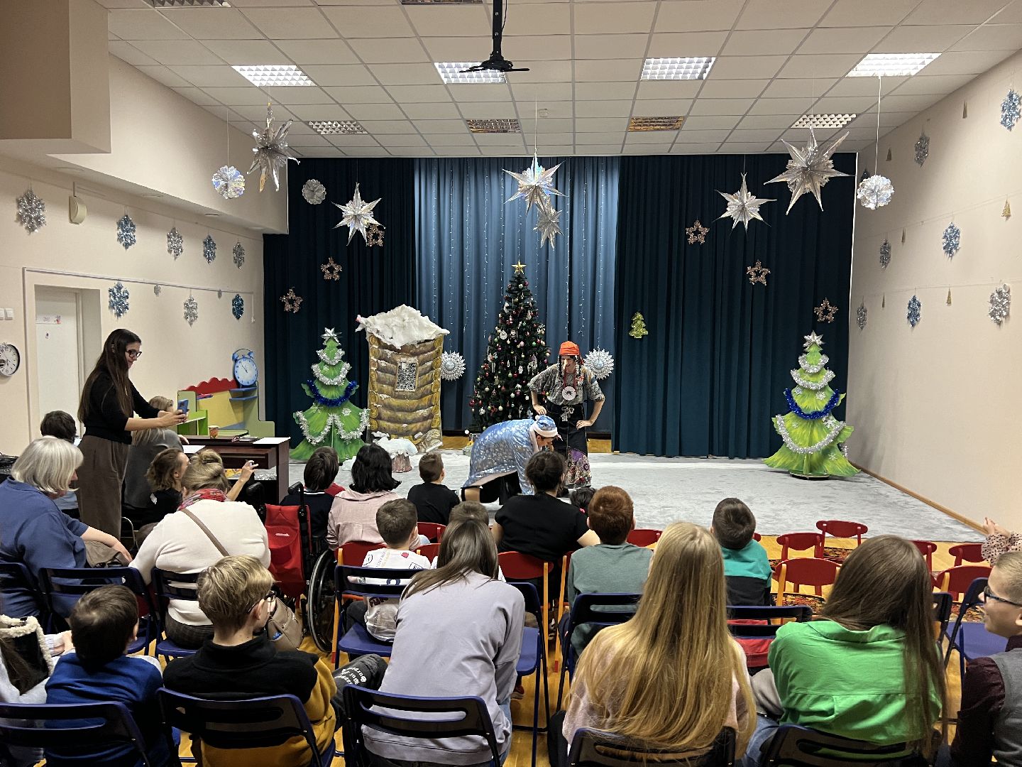 химки, культура, новый год, спектакль, дети с овз,